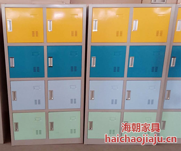 書(shū)包柜